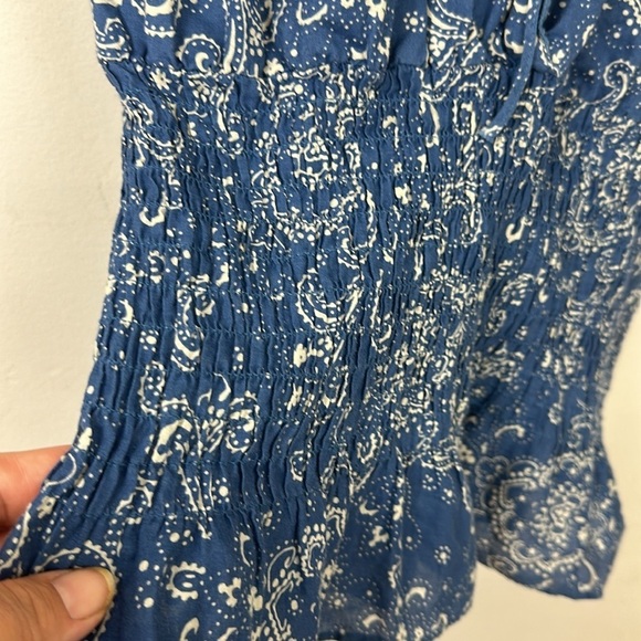 LRL Lauren Ralph Lauren Y2K Blue Paisley Smocked Peasant Top Sz S/M - Picture 5 of 10